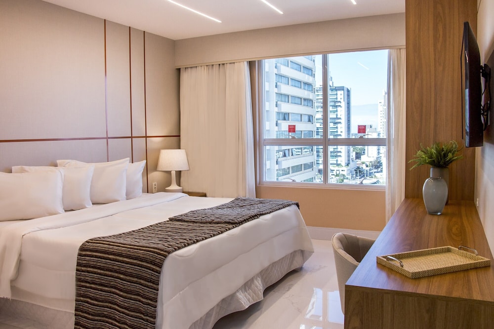 Deluxe Studio Suite, 1 Bedroom photo 2