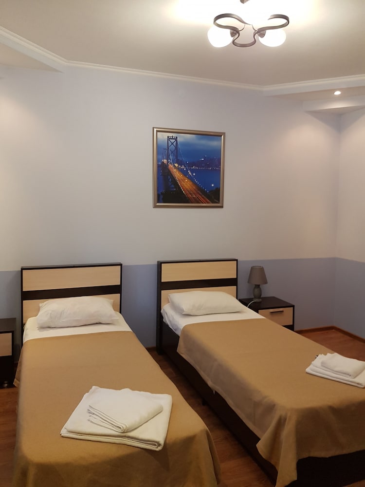 Standard Twin Room, 2 Twin Beds photo 1