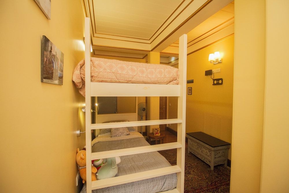 Family Suite - Photo 9