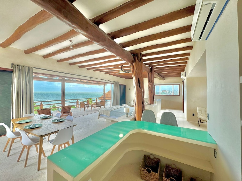 Presidential Suite, Balcony, Sea View photo 3