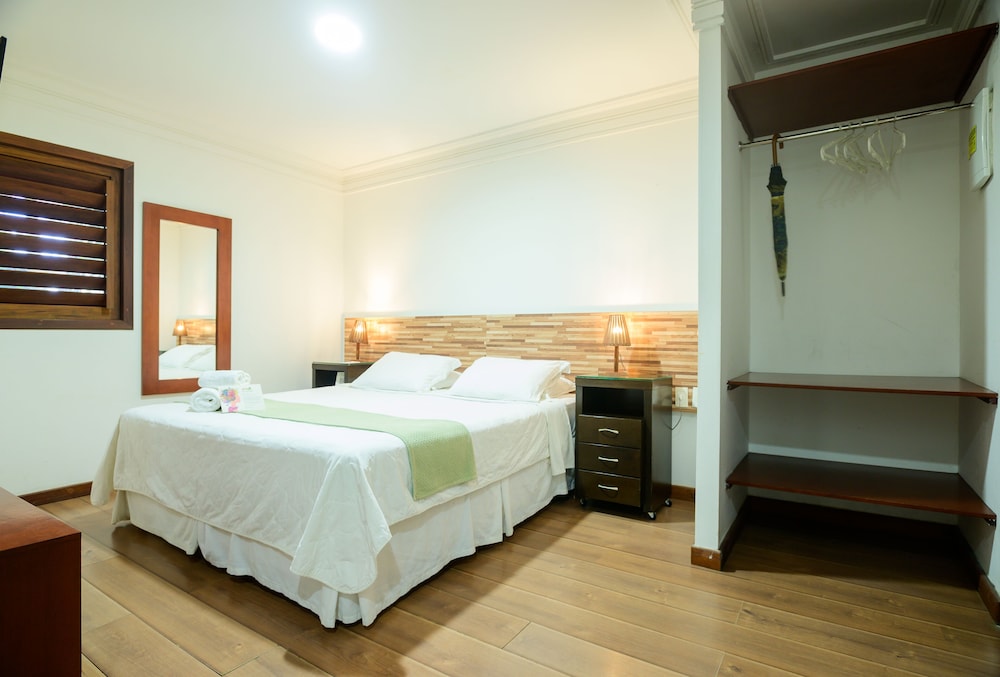 Suite Deluxe - Photo 11