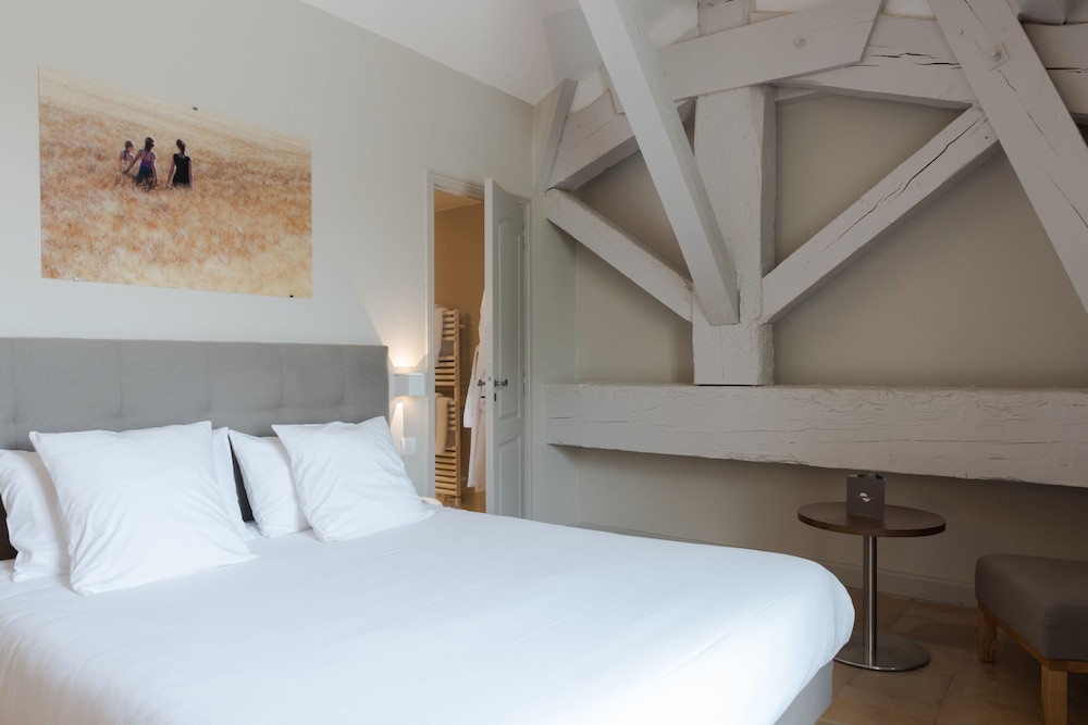 Room (Tropézienne)