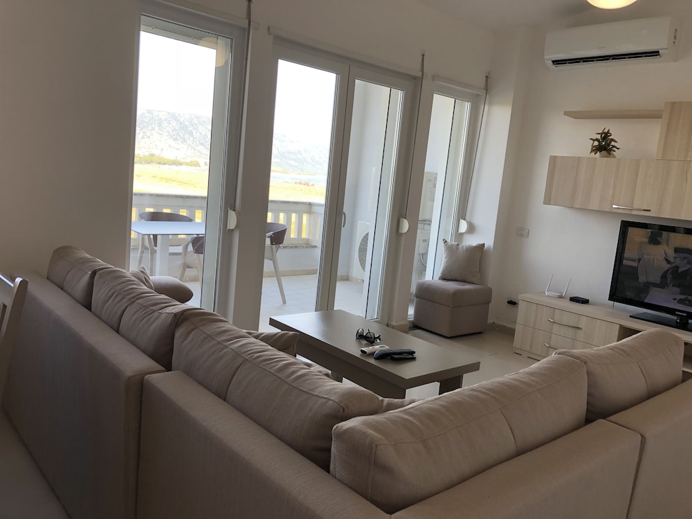 Family Apartment, Ocean View photo 2