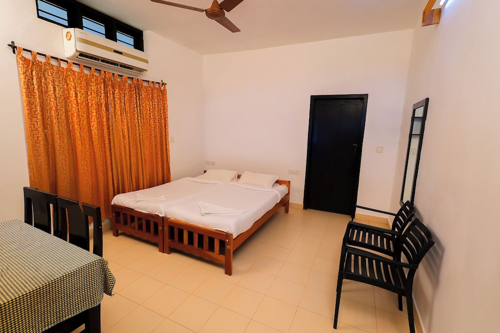 Superior Double Room, Lake View photo 2