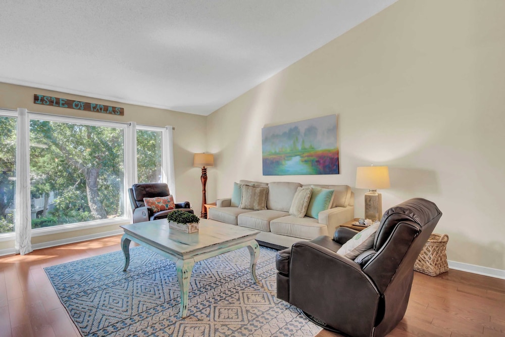 House (2 Bedrooms) photo 2