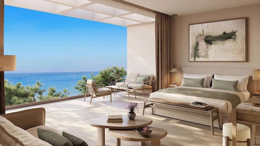 Junior Suite (Grand Balcony)