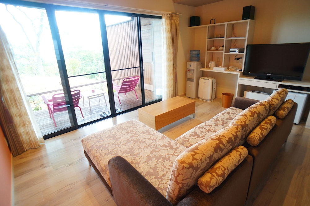 Standard Twin with Private Bathroom (Yuzuriha) photo 3