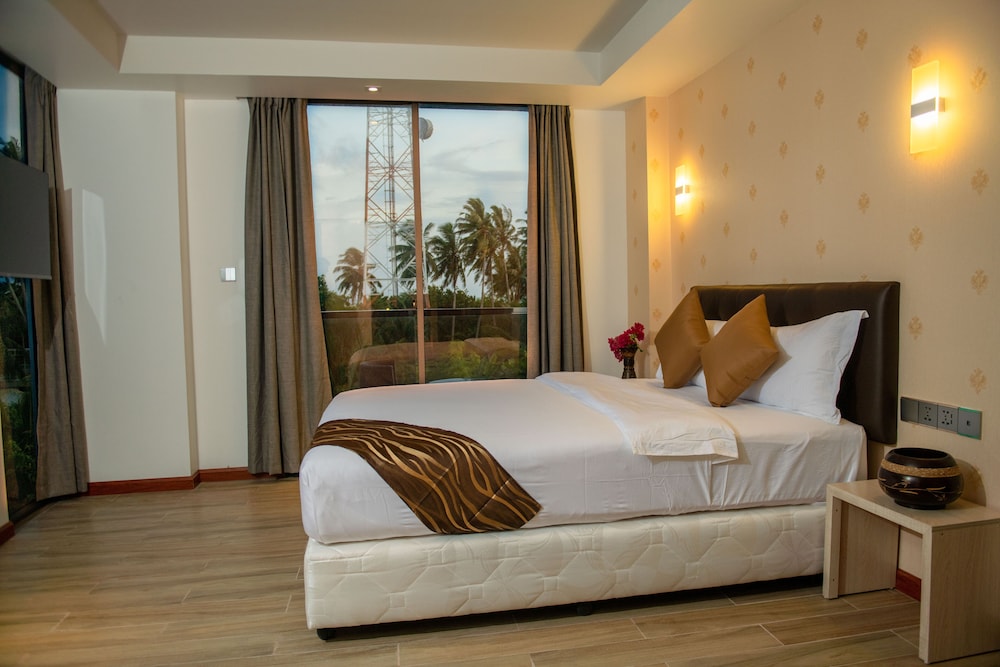 Deluxe Double Room - Photo 7