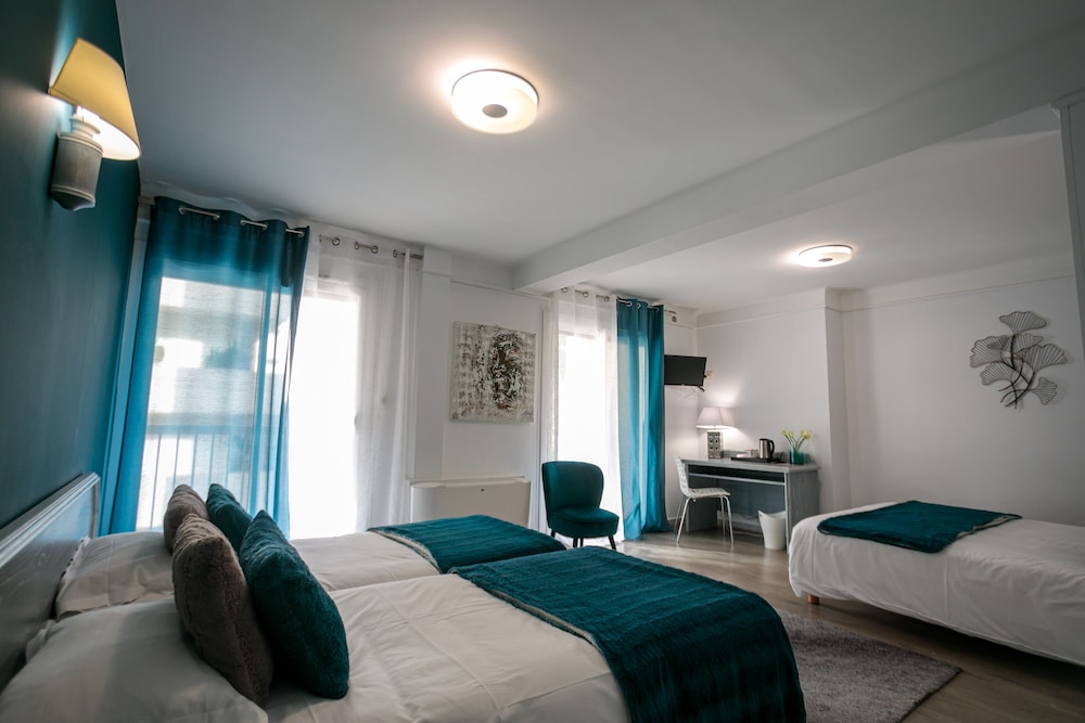 Comfort Quadruple Room - Photo 4