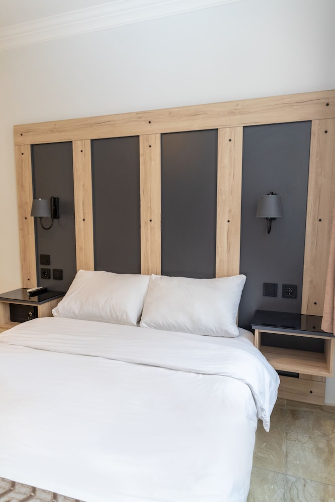 Standard Double Room photo 3
