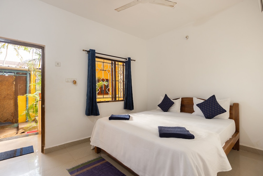 Deluxe Room - Photo 3