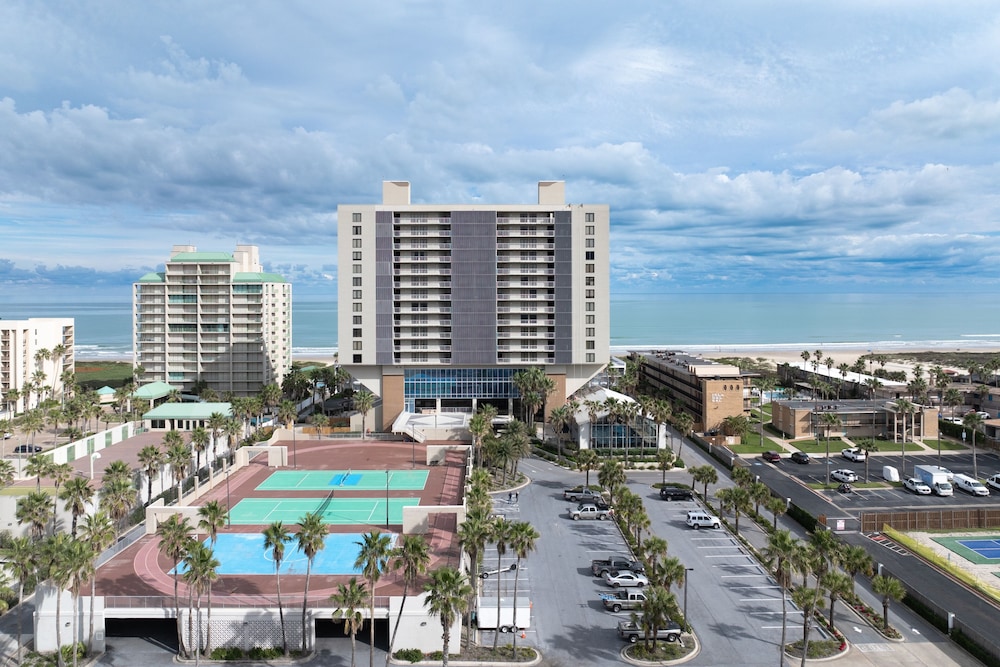 Condo, 3 Bedrooms