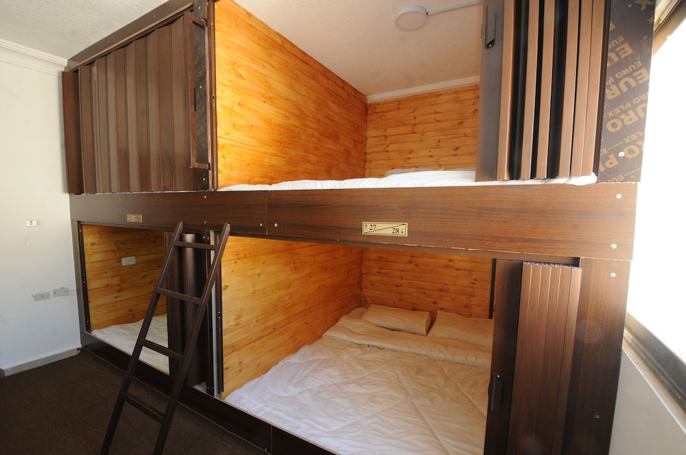 Shared Dormitory, 1 Twin Bed photo 3