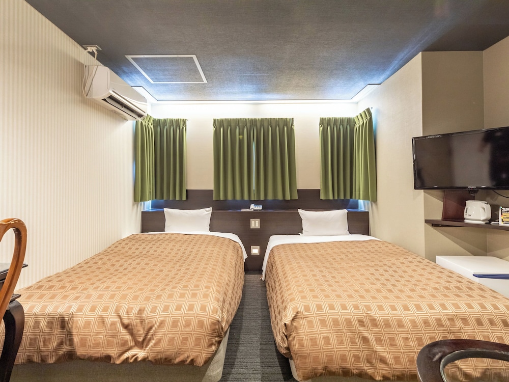 Superior Twin Room, Non Smoking - Photo 5