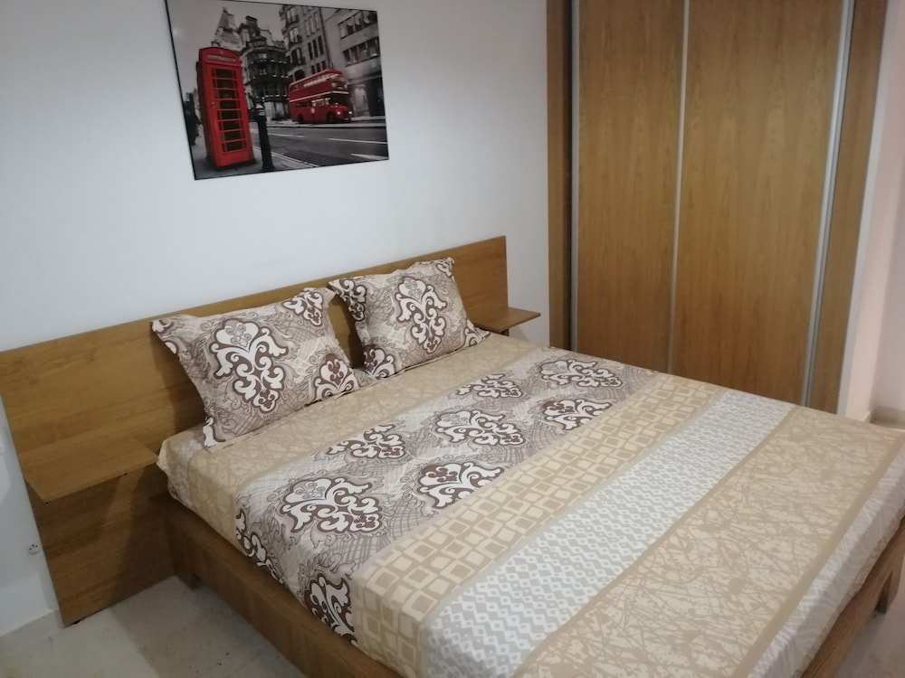 Deluxe Apartment, 2 Bedrooms, Garden View photo 3