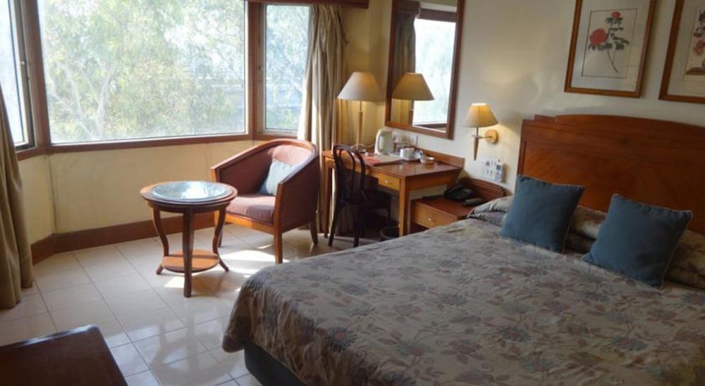 Business Double Room, 1 Queen Bed, Non Smoking