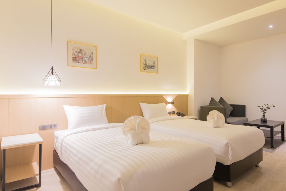 Deluxe Twin Room photo 1