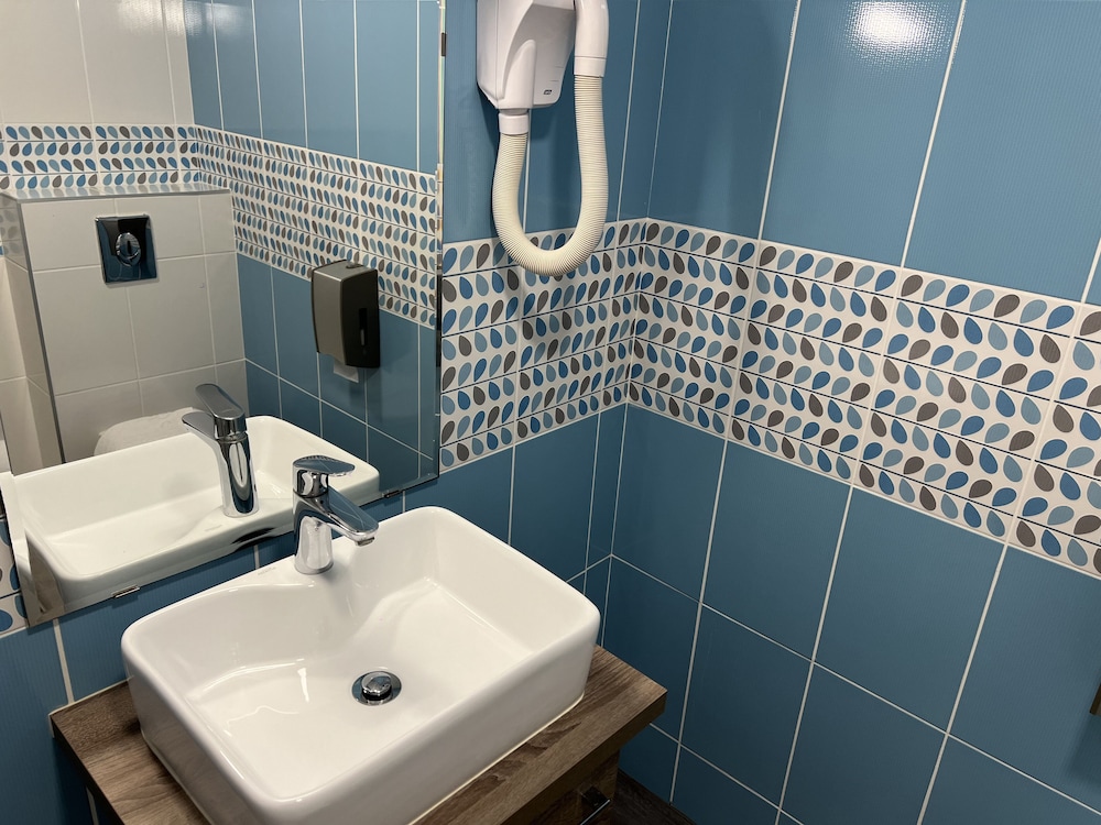 Superior Double Room - Photo 14