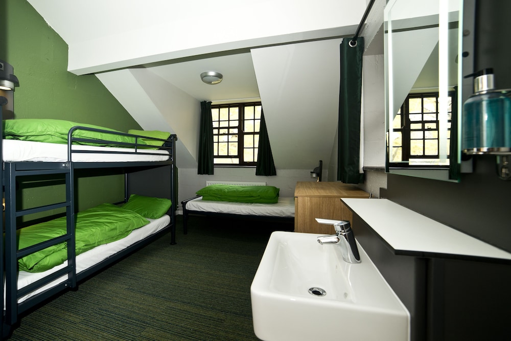 3 Bed Private Room Ensuite photo 1