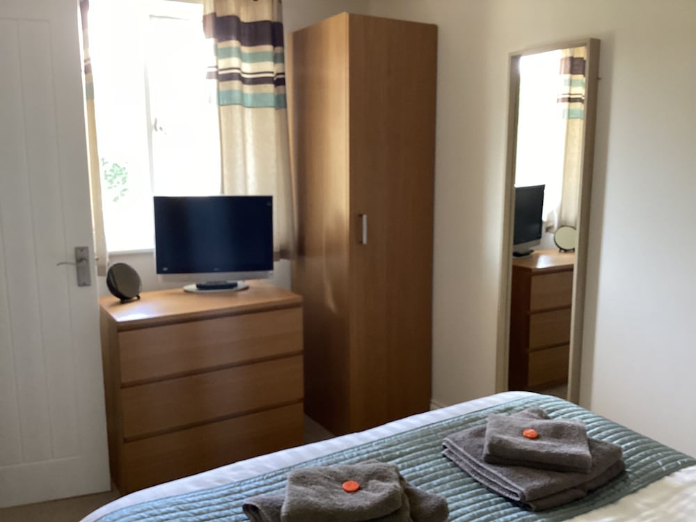 Suite, Ensuite (One Bedroom) photo 2