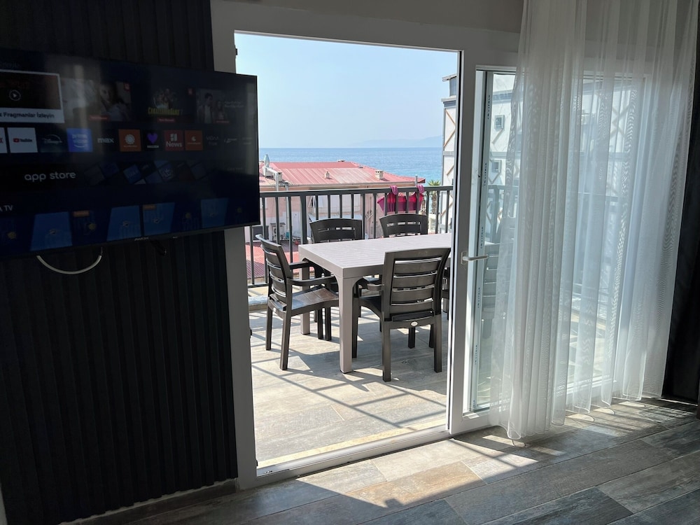 Family Room, Balcony, Sea View
