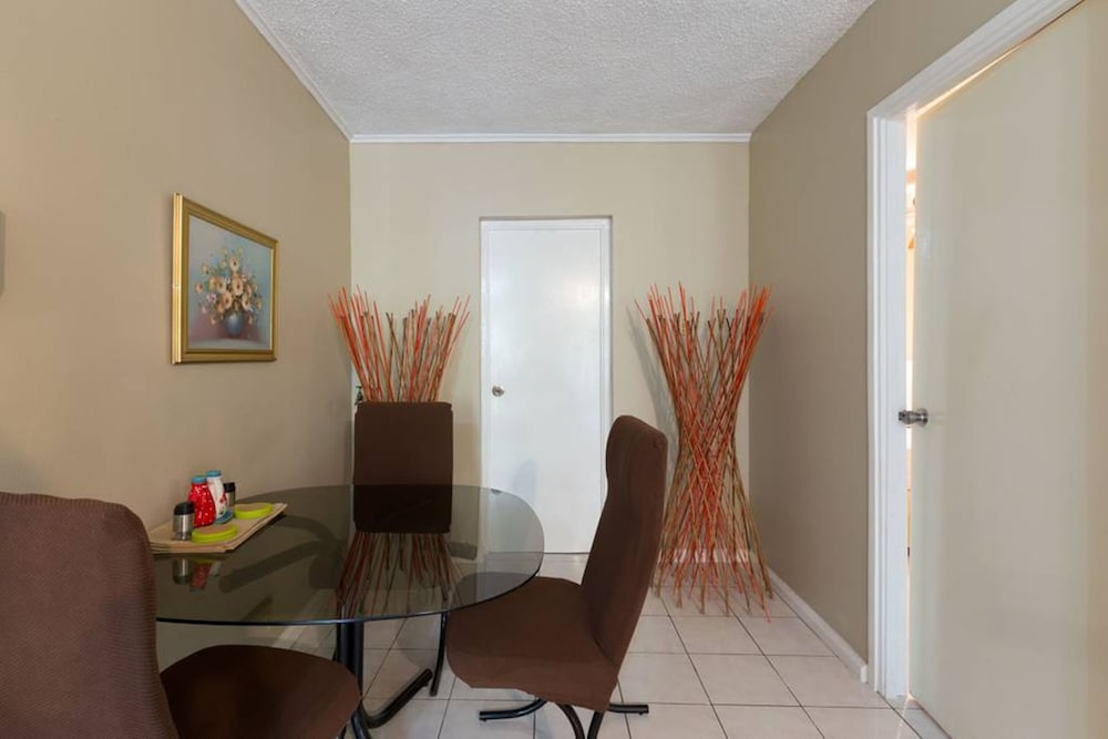 Business Apartment, Courtyard View photo 3