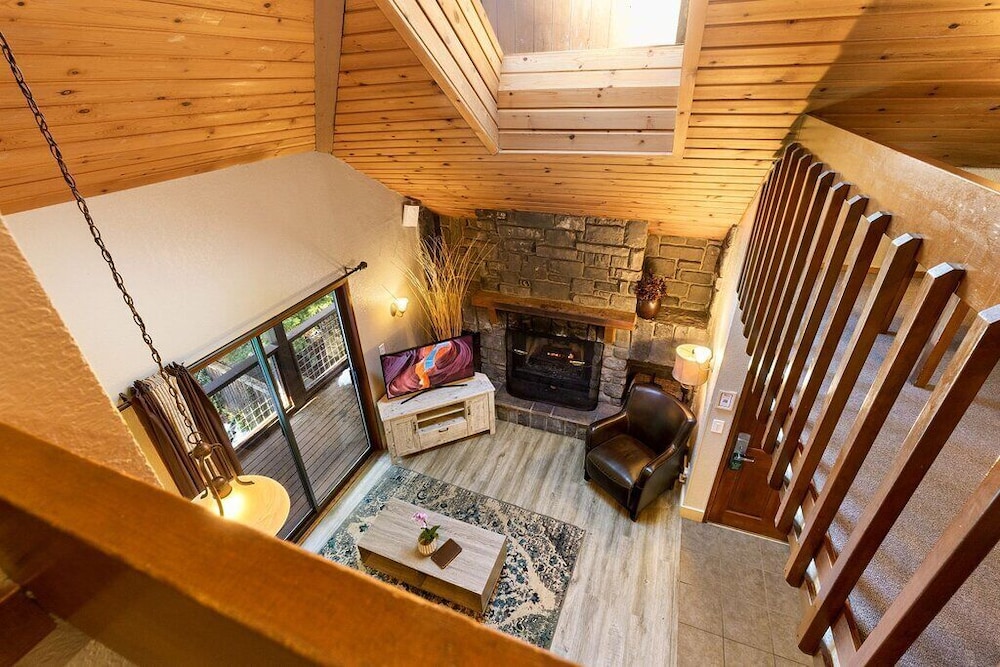 Suite (Queen Loft Suite/Double) photo 2