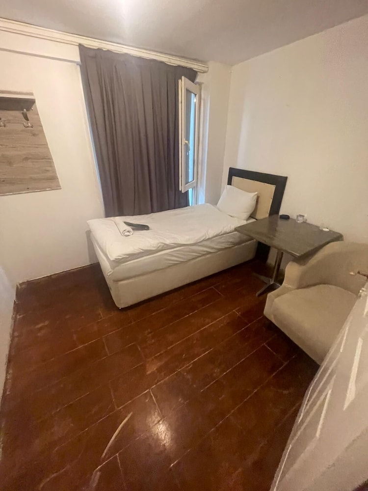 Economy Single Room photo 1