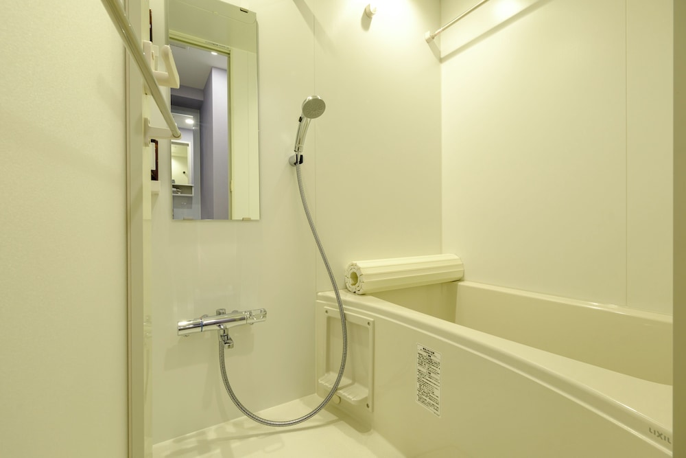 Basic Room, Non Smoking, Kitchen (1002) photo 3