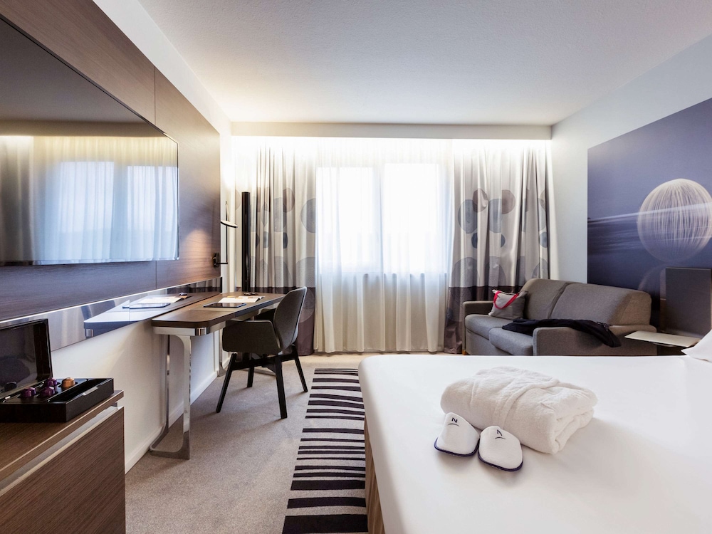 Executive Room, 1 Double Bed with Sofa bed