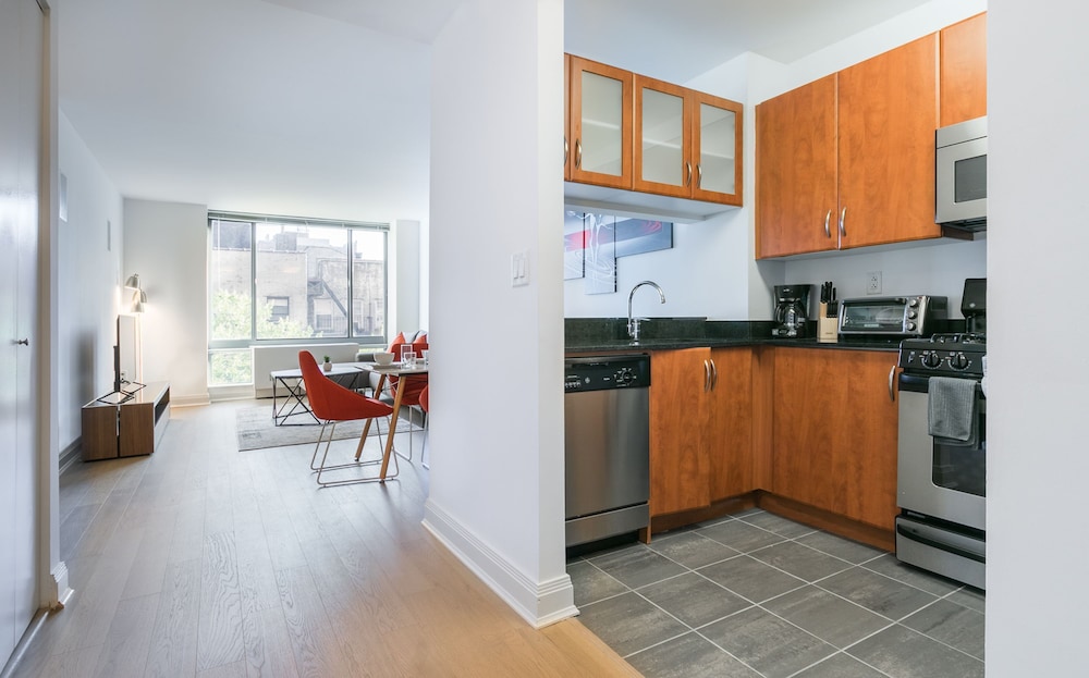 Apartment photo 1