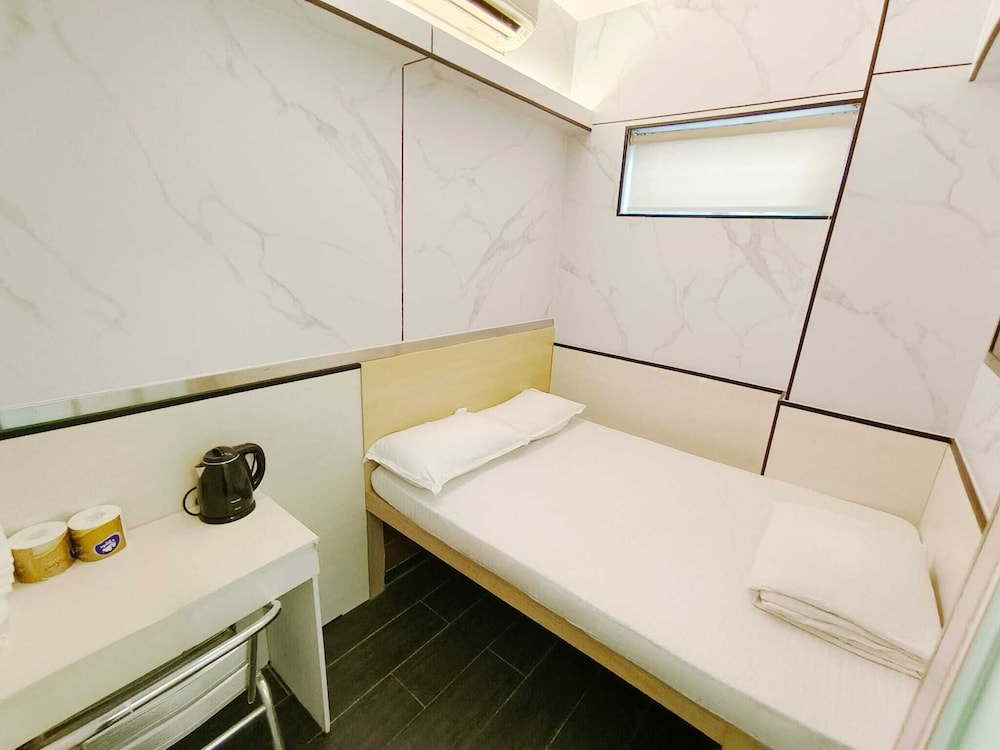 Standard Double Room - Photo 3