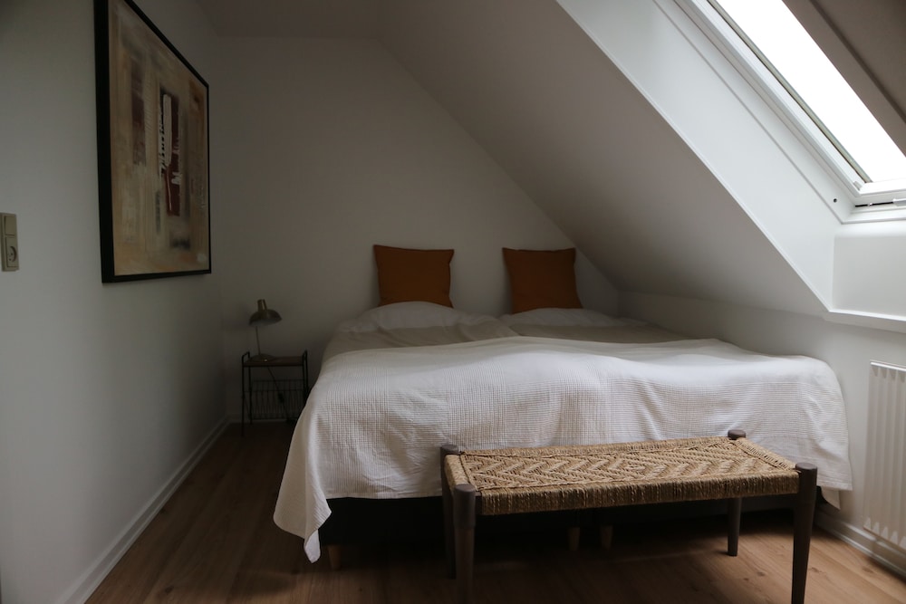 Triple Room, Shared Bathroom photo 1