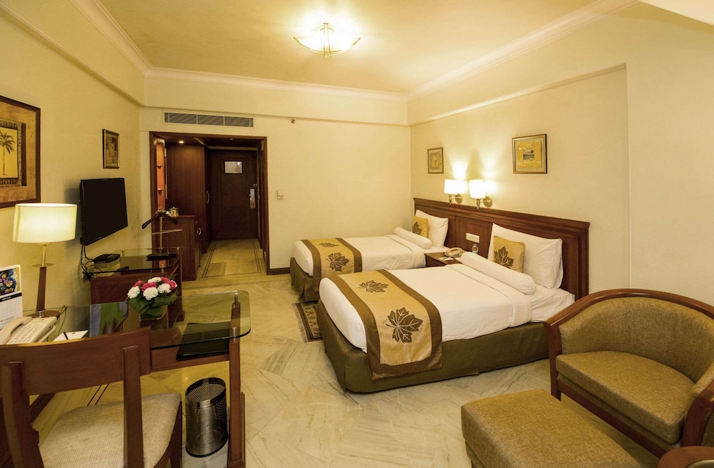 Standard Room, 1 Double Bed, Non Smoking, City View