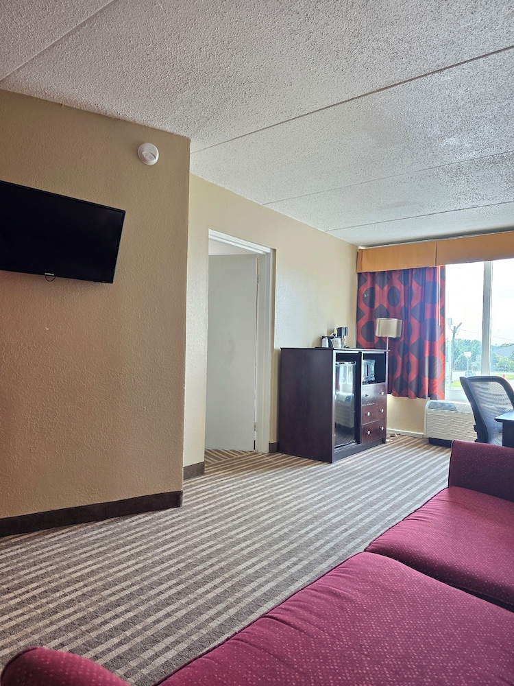 Premium Suite, Multiple Beds, Ensuite photo 2