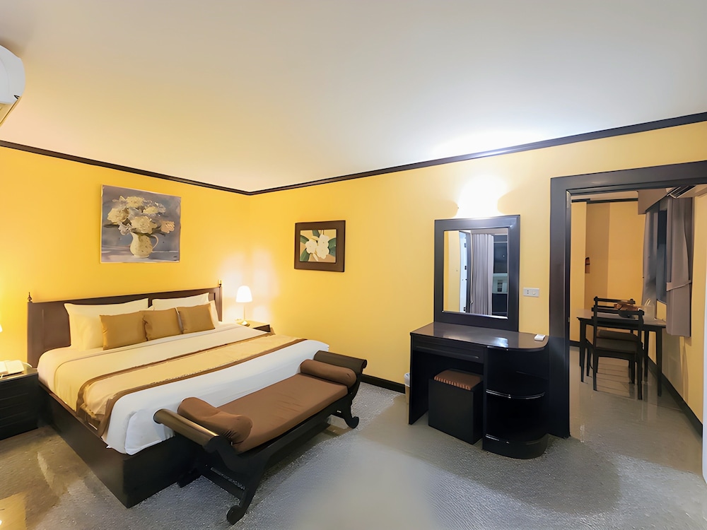 Junior Suite - Photo 1