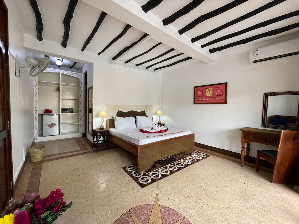 Comfort Double Room, Ocean View photo 3