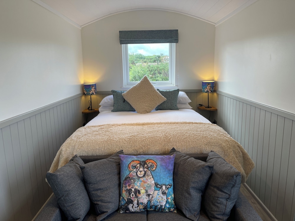 Shepherd's Hut