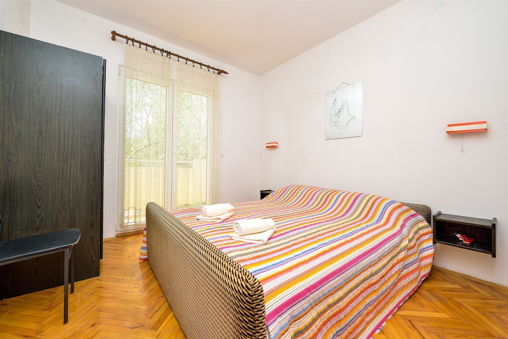 Apartment (A6) photo 1