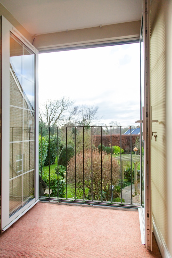 Luxury Apartment, Ensuite (2 bedrooms) - Photo 7