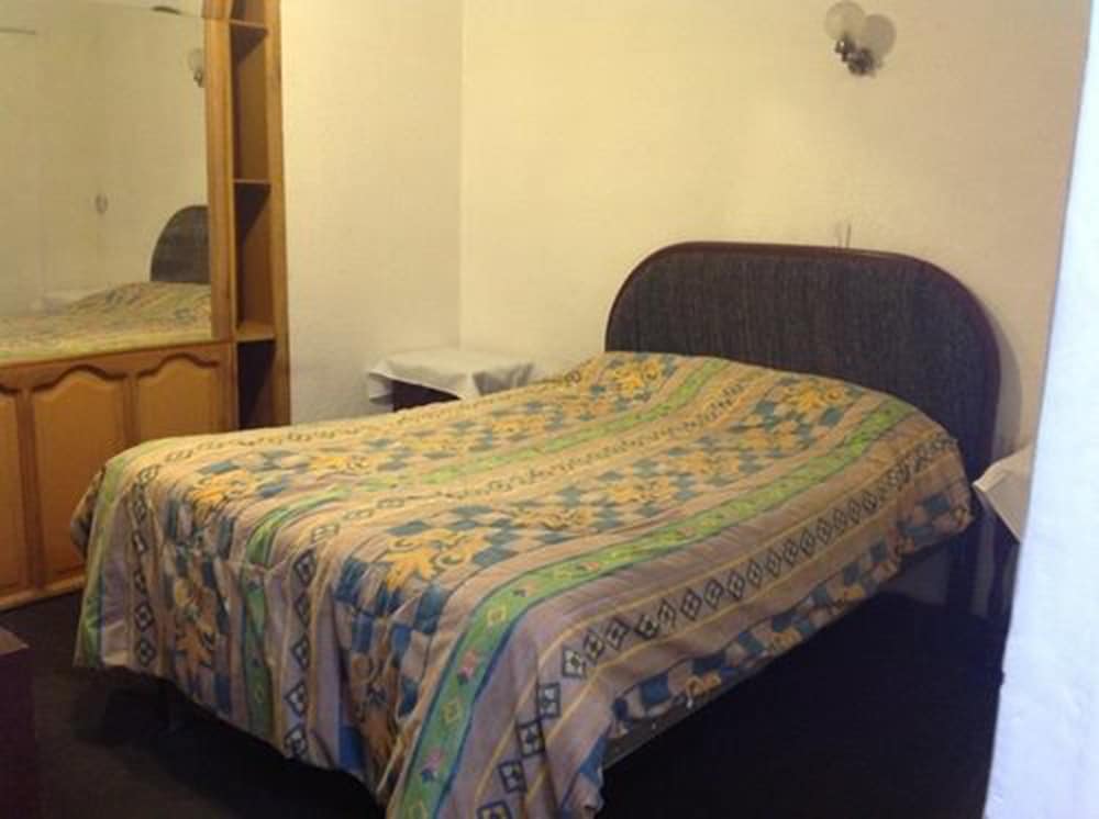 Executive Triple Room, 1 Queen Bed photo 1