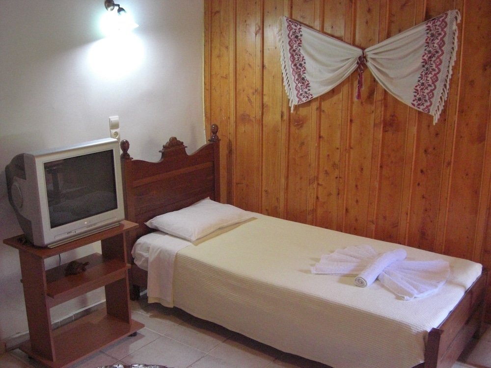 Apartment, 1 Bedroom, Ground Floor (Eleni) photo 2