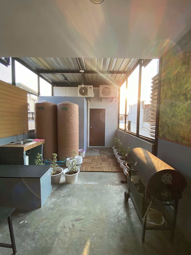 Signature Studio Suite photo 3