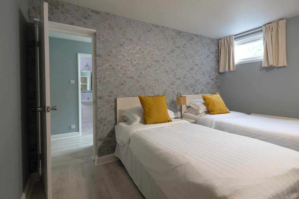 Family Quadruple Room, 2 Bedrooms photo 2