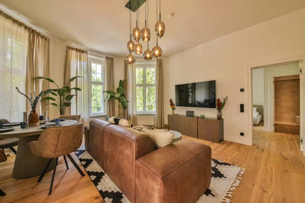Premium Apartment, 2 Bedrooms, Non Smoking, Pets Allowed photo 1