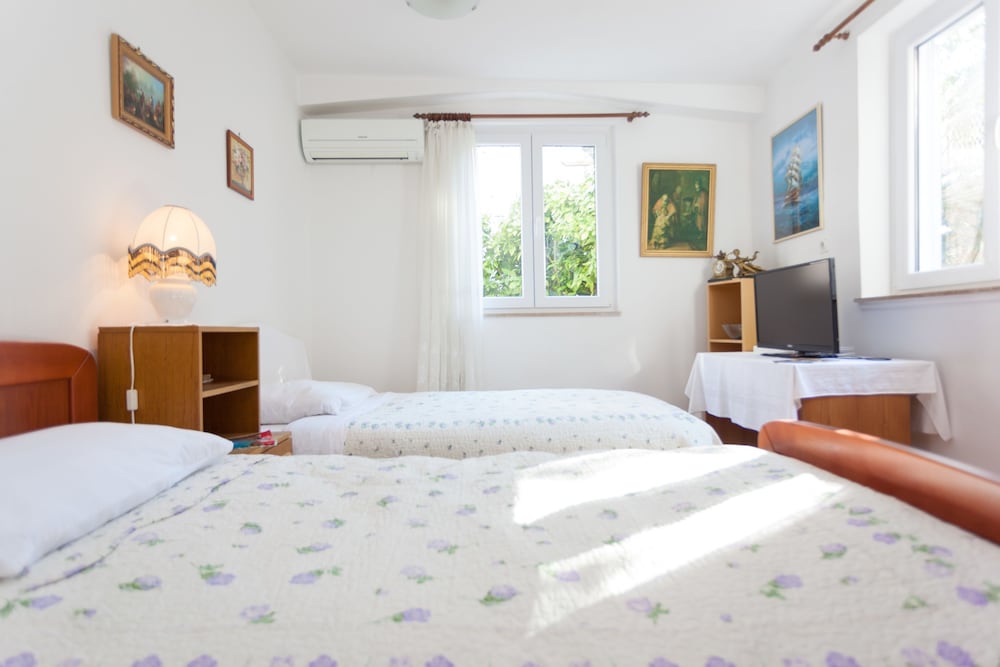 Standard Apartment, 2 Bedrooms, Terrace