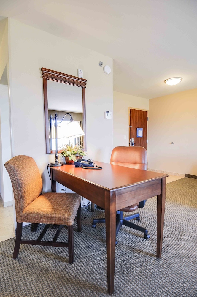 Room, 2 Queen Beds, Accessible, Non Smoking