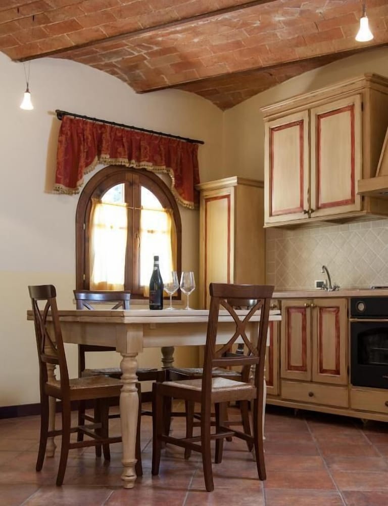 Classic Apartment, 1 Bedroom photo 3