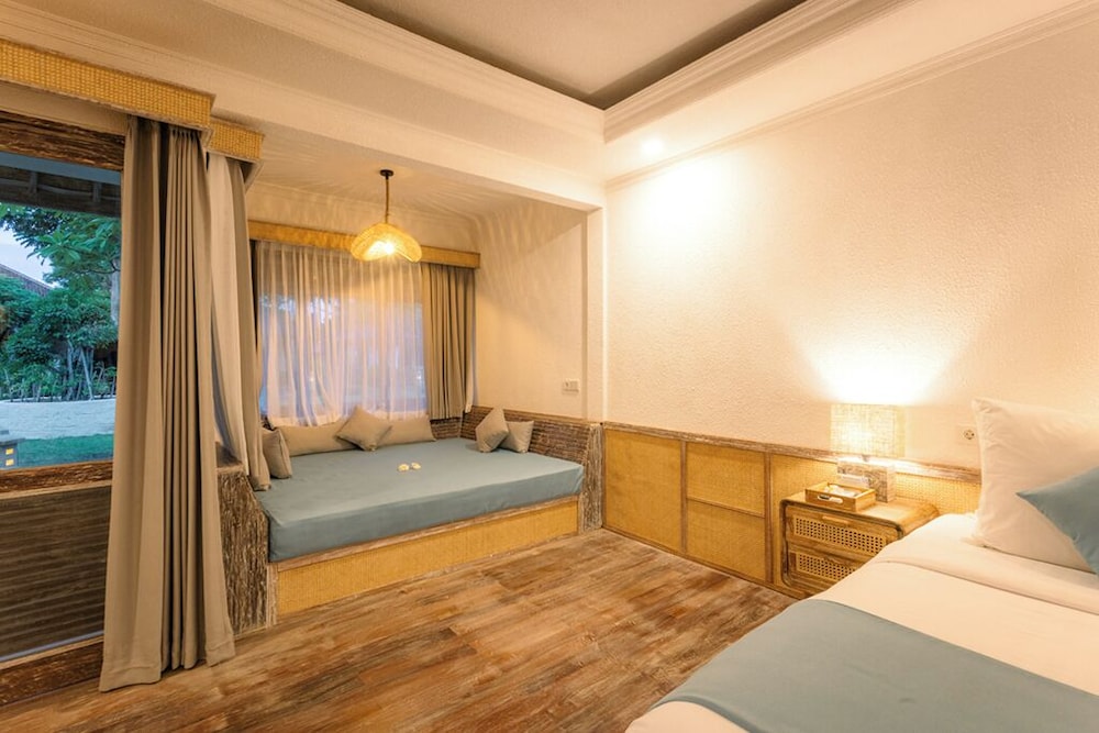 Deluxe Family Bungalow - Photo 3