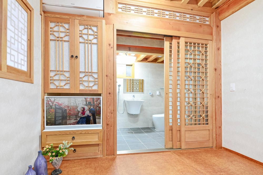 Basic Room, 1 Bedroom (Yushinjae A) - Photo 5